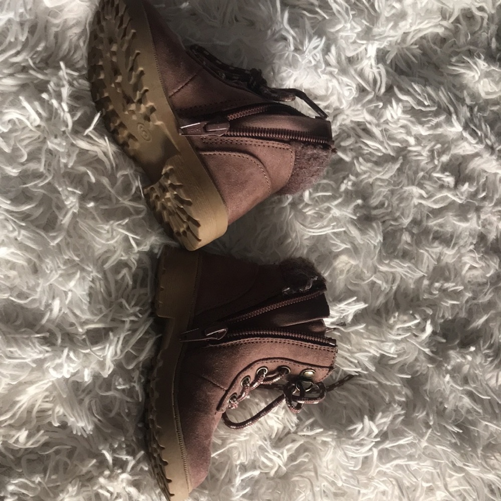 Toddler Booties - Picture 3 of 3